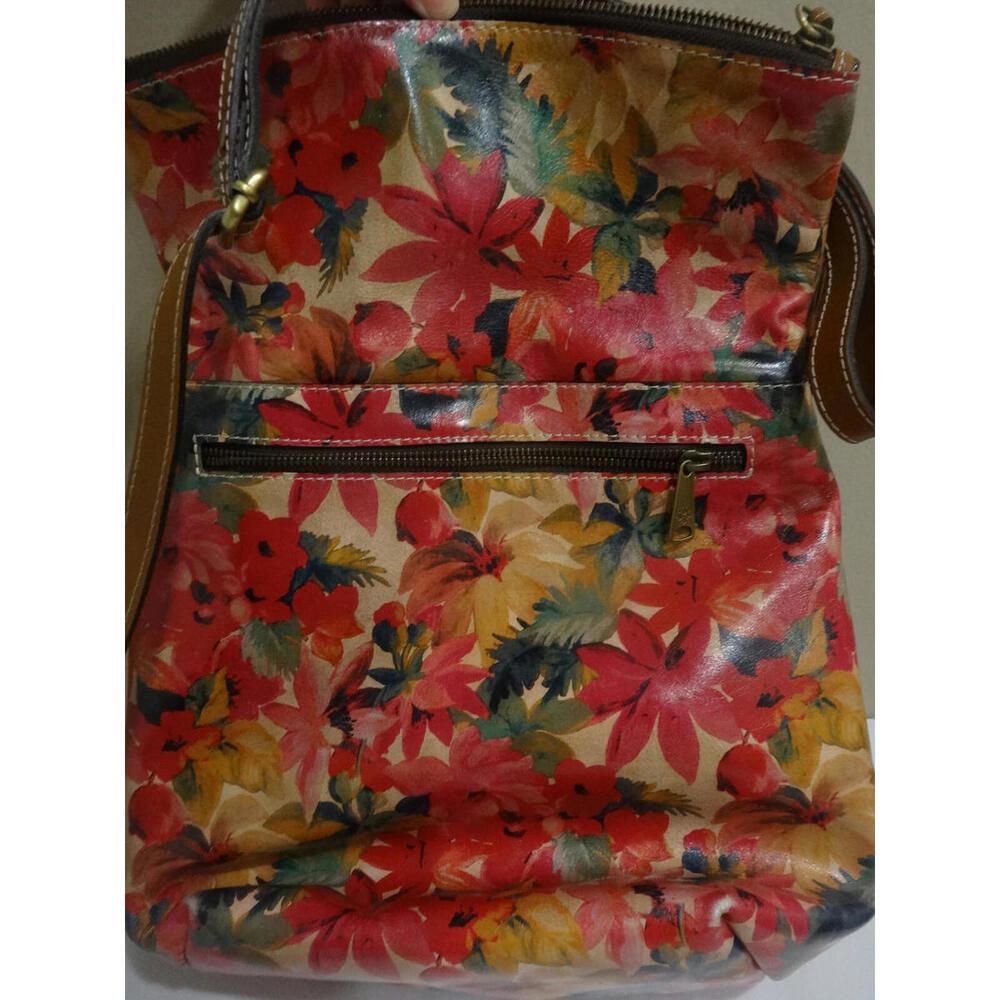Patricia Nash Flower Bouquet Convertible Luzille Backpack - Picture 7 of 9